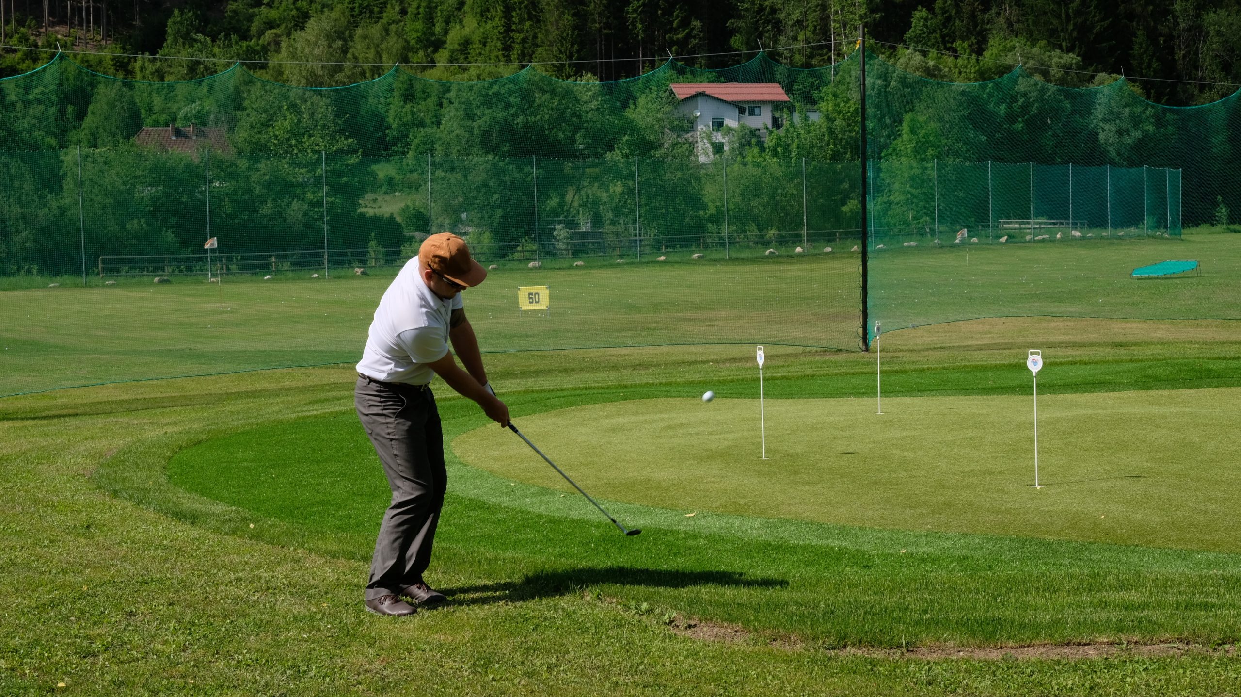 Golf outdoor driving range