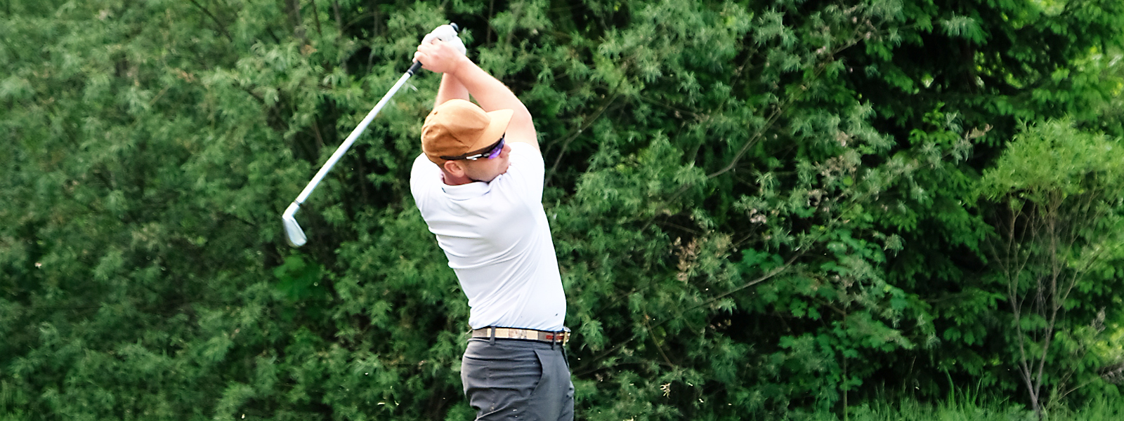 Golf outdoor driving range